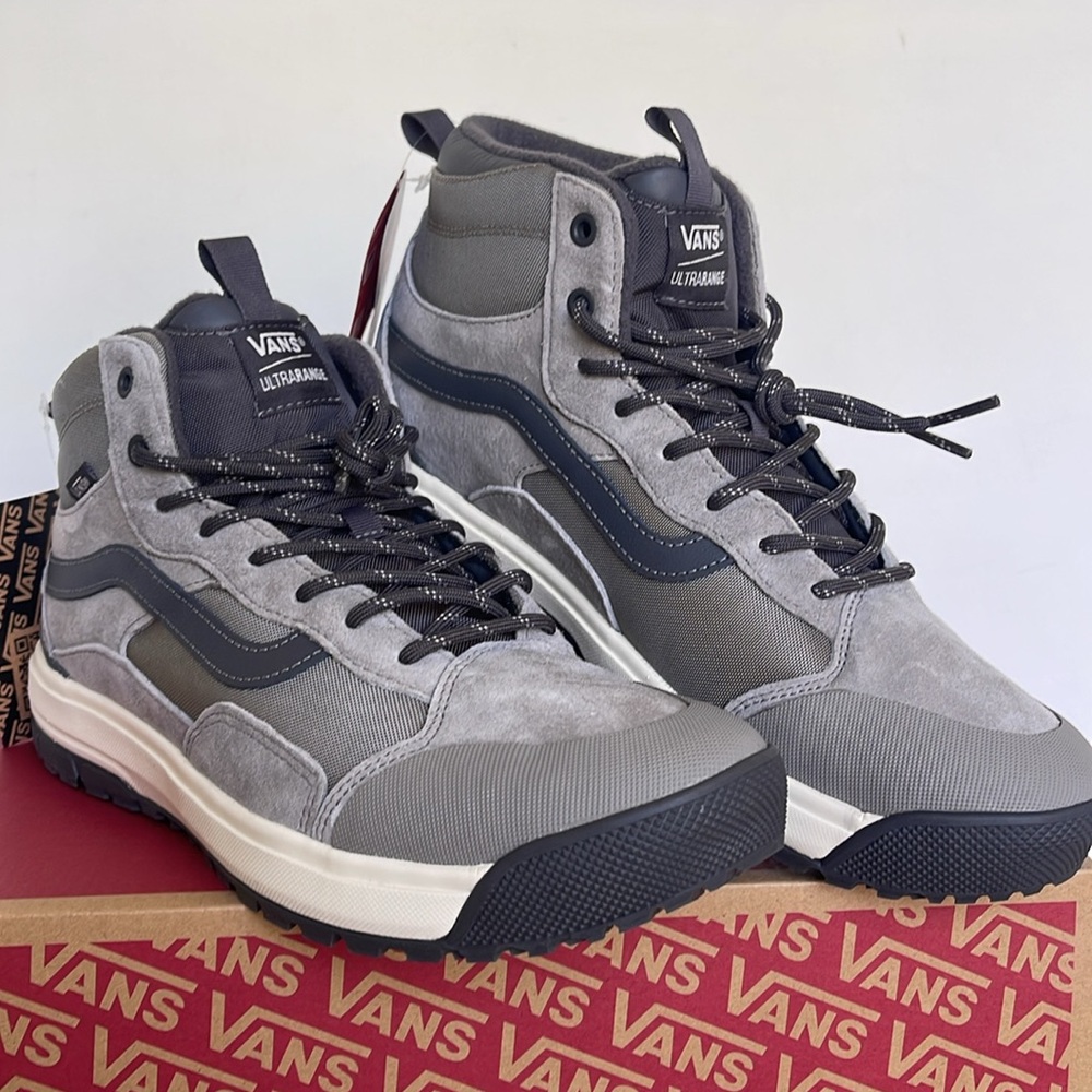 Vans WMNS Sneakers Ultrarange Exo
Drizzle
VN0A5KS5KAQ
Sneakers Boots - Picture 5 of 16
